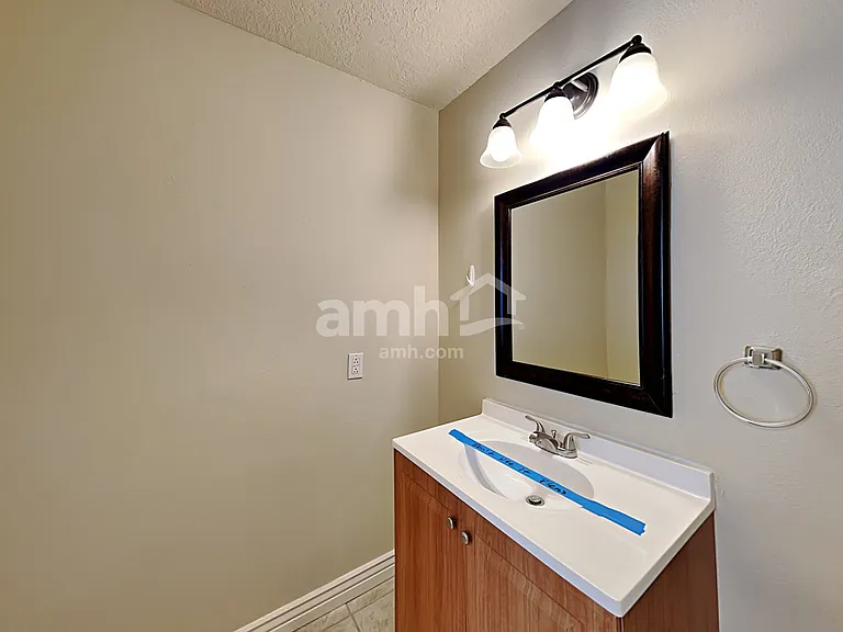 1245 E 640 S — Photo 7