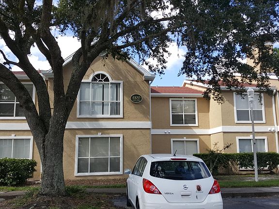 3rd image of 9481 Highland Oak Dr Unit 1111