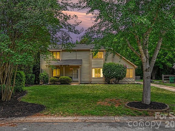 2nd image of 611 Mattingwood Dr