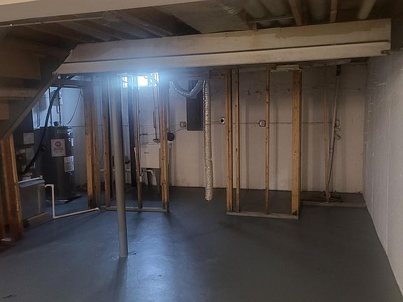 5th image of 4016 Euclid Ln