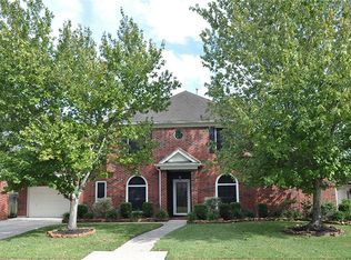 8106 Whirlaway Elm Dr, Humble, TX 77346