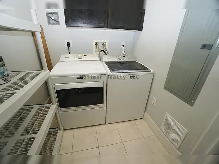 111 N 12th St #1320 — Photo 16