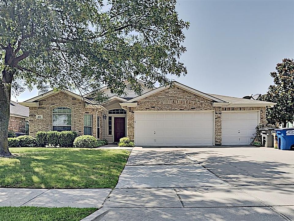 1st image of 317 Willowlake Dr