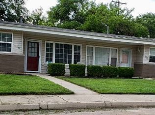 114 W Randall St, Hesston, KS 67062
