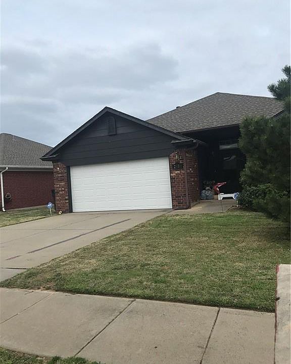1st image of 2416 Port Rush Dr