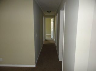 414 Squire Dr, Gainesville, FL 32607