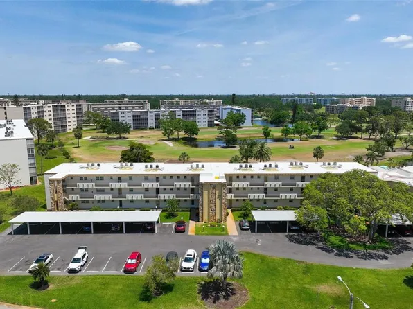 4200 Ironwood Cir APT 203B, Bradenton, FL 34209