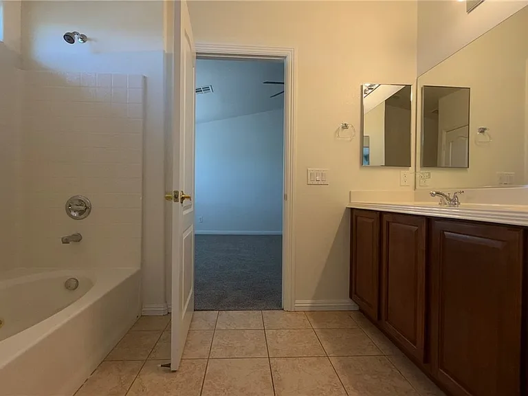 8493 Gardena Hills Ave — Photo 21