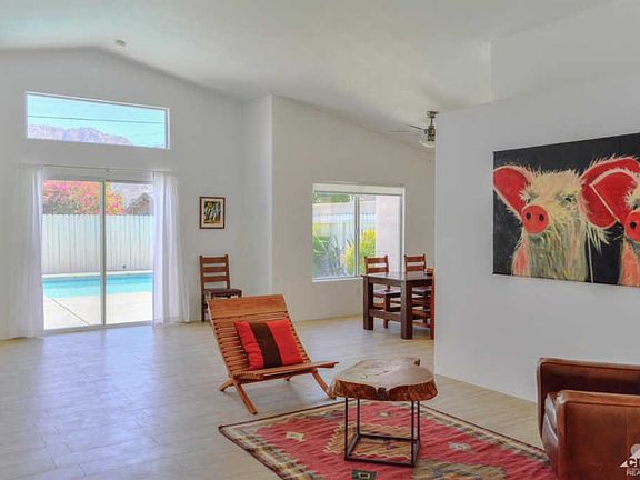 4th image of 53300 Avenida Diaz