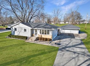14806 82nd Ave, Dyer, IN 46311