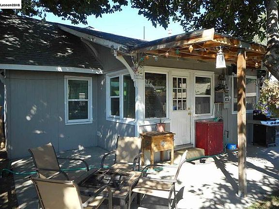2nd image of 1926 2nd St