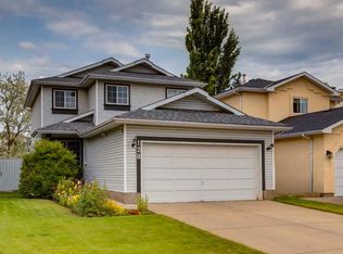 128 E Riverwood Close SE, Calgary, AB T2C 3Z6