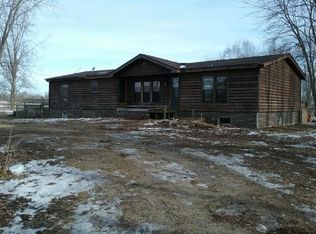 8070 Nathan Ln, Clare, MI 48617