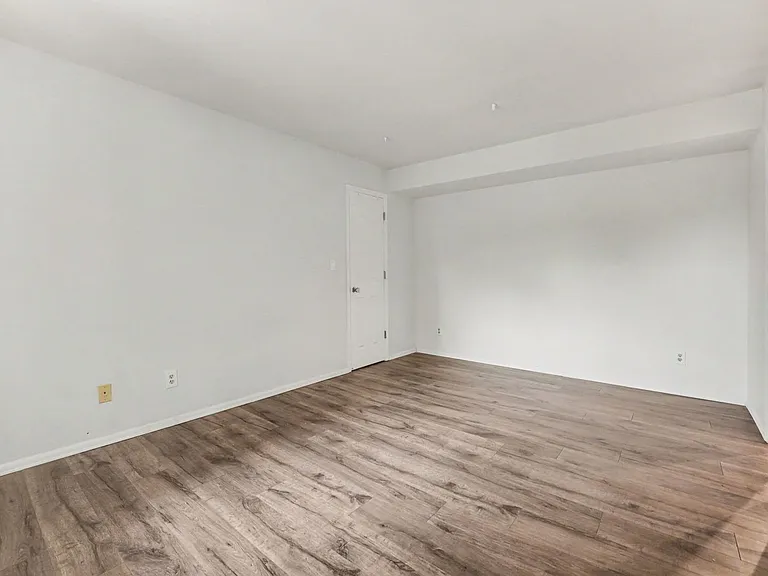 6761 S Ivy Way #B6 — Photo 9