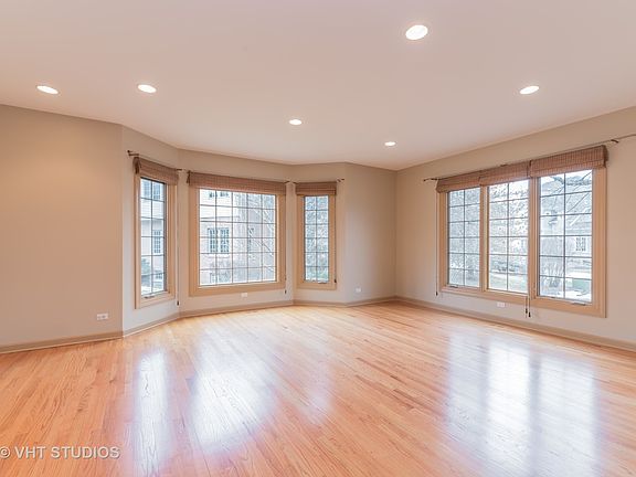 3rd image of 455 Somerset Hills Ct