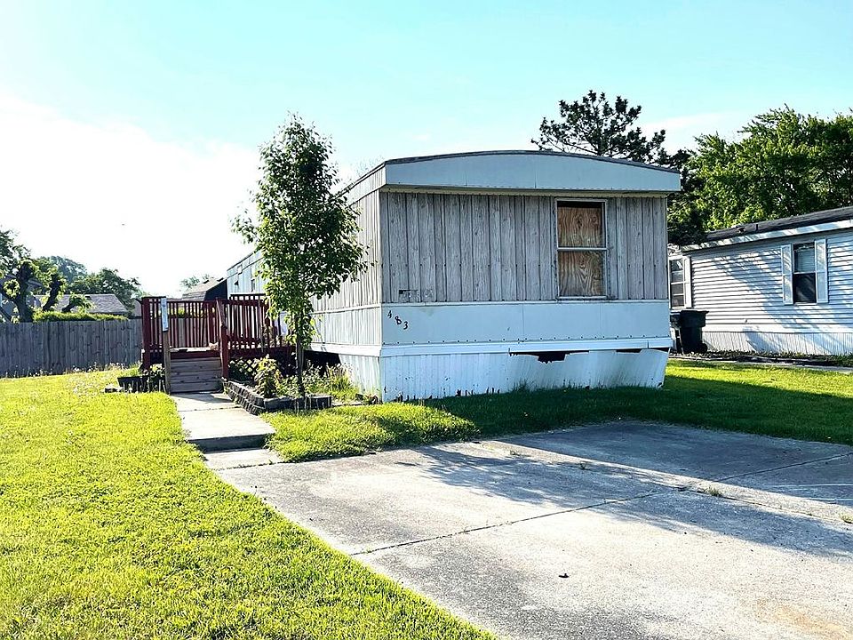 2nd image of 483 Linda Ln