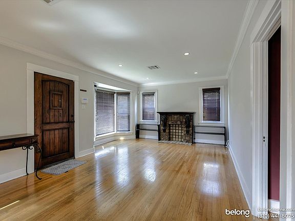 2nd image of 2822 S Bedford St