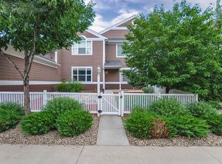 2075 Grays Peak Dr, Loveland, CO 80538
