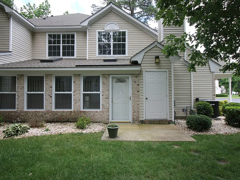 1006 Island Quay — Photo 20