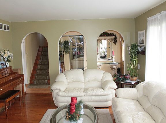 4th image of 7425 W 157th St