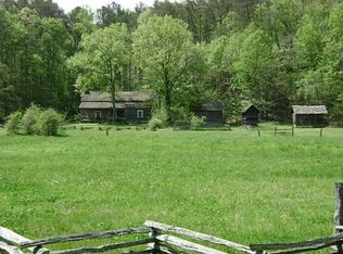 940 Piney Hill Rd, Chatsworth, GA 30705