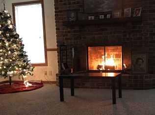 895 David Ln NE, Brookfield, OH 44403