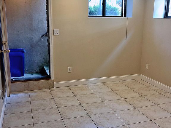 4th image of 41 Perona Ln Floor Basement