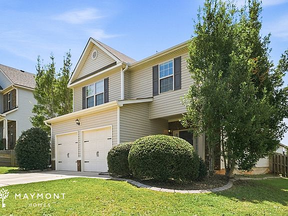 4th image of 465 Lory Ln