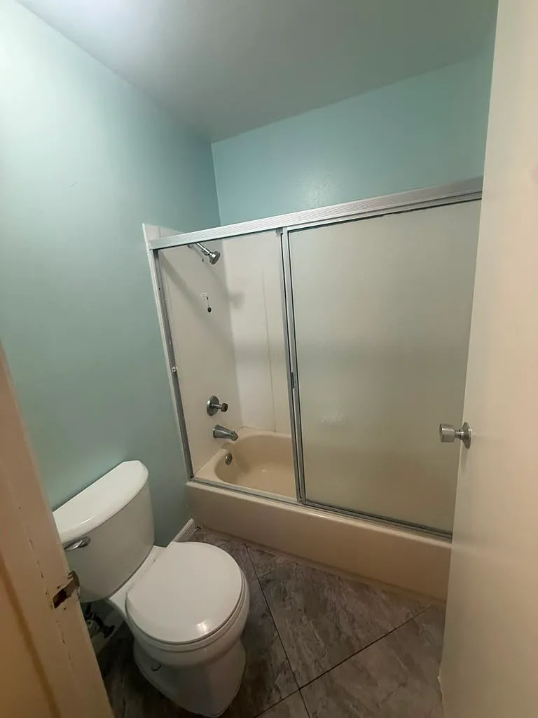 2 bed, 854 sqft, $2,250 — Photo 2