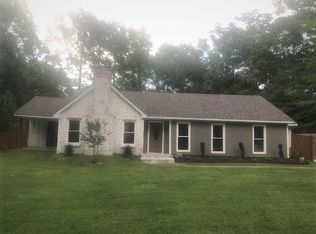 100 Garden View Dr, Brandon, MS 39047