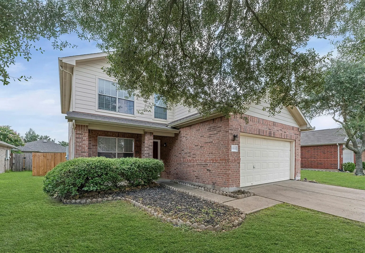 12251 Noco Dr, Unit 1 — Photo 3