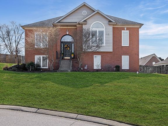 4th image of 2003 Oakhall Ct