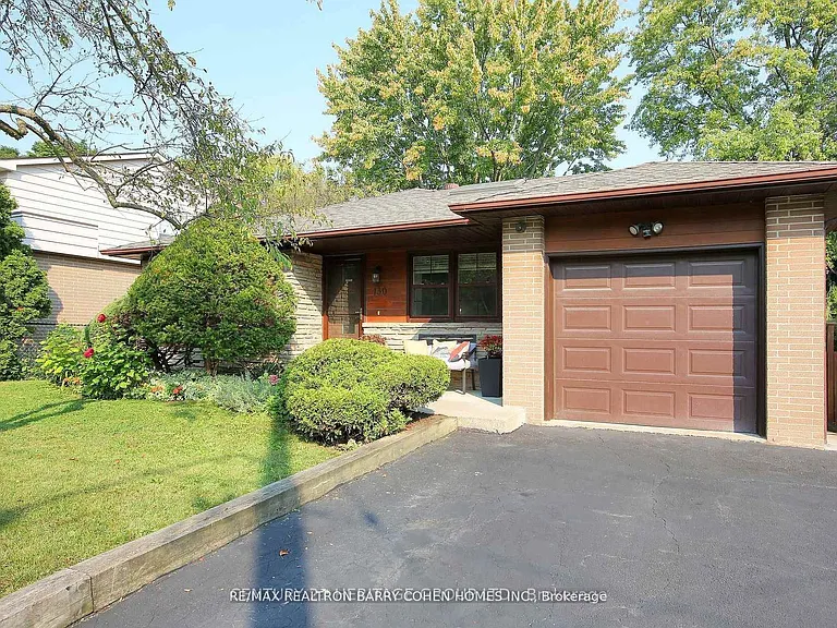 130 Grandview Ave — Photo 1