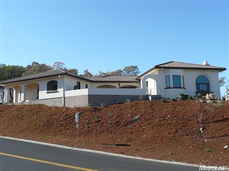 1st image of 4994 Gillette Dr