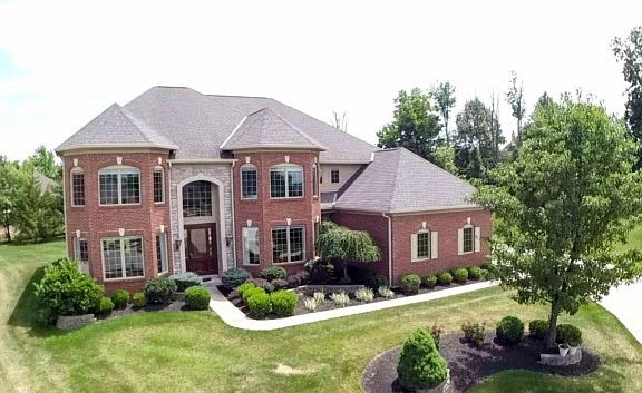 3rd image of 3593 Carmelle Woods Dr