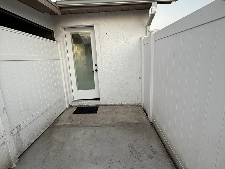 101 Teakwood Dr #101 — Photo 11