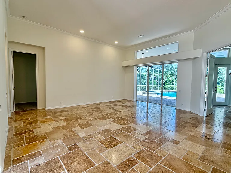 6935 Riversedge Street Cir — Photo 8