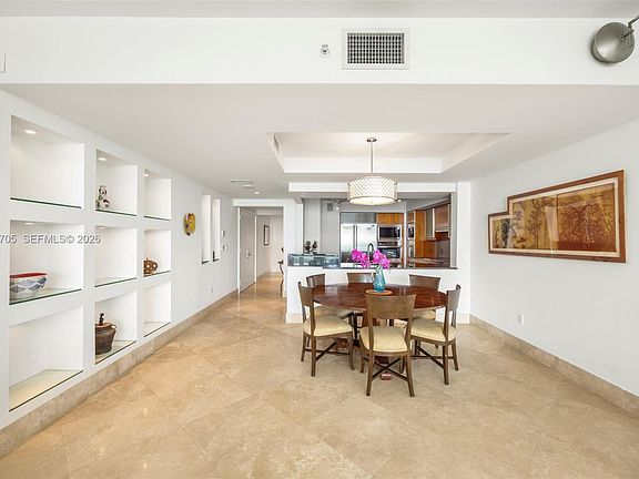 4th image of 1331 Brickell Bay Dr APT 2807