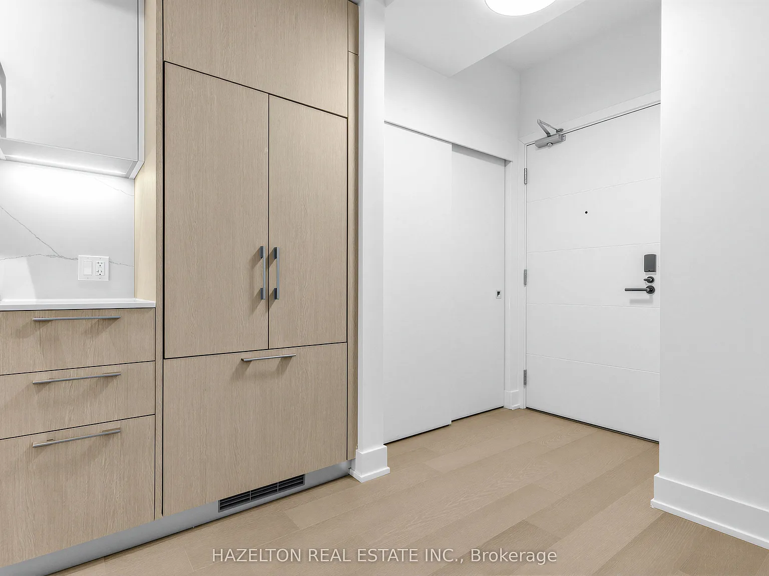 2 bed, $2,725 — Photo 4