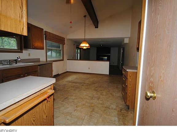 5th image of 9015 Running Brook Dr