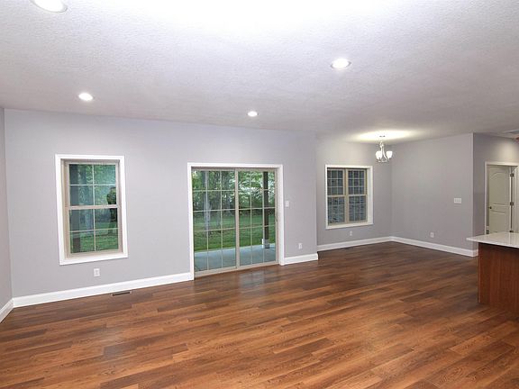 5th image of 4710 W Candlewick Ln