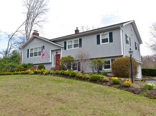 665 Jeremy Swamp Rd, Southbury, CT 06488