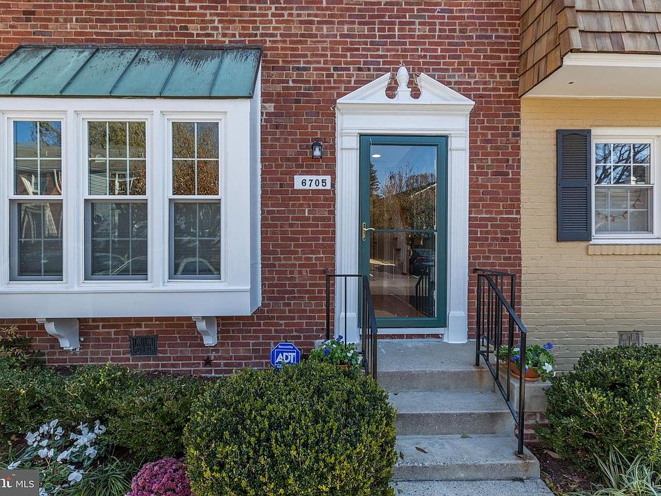 1st image of 6705 Kenwood Forest Ln #49
