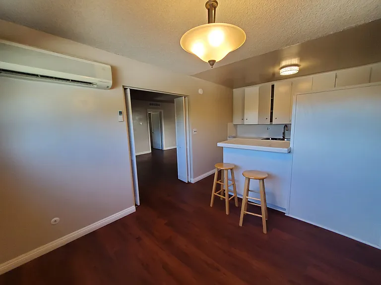 9070 Huntington Dr #6 — Photo 14