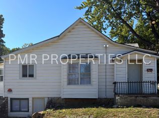 824 Green St, Saint Joseph, MO 64505