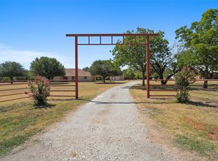 4799 Tokio Rd, West, TX 76691