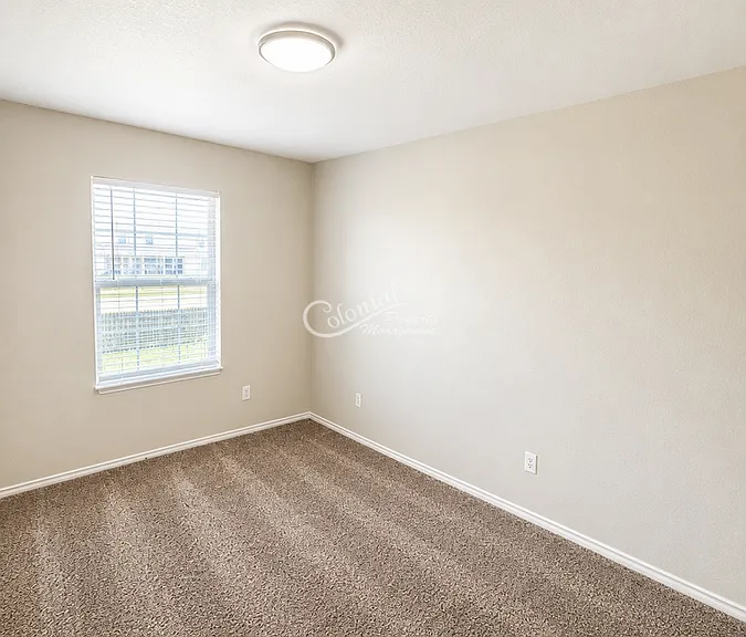 2710 Vernice Loop #B — Photo 11