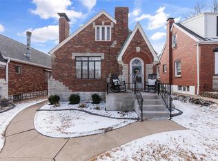 6550 Lindenwood Pl, Saint Louis, MO 63109