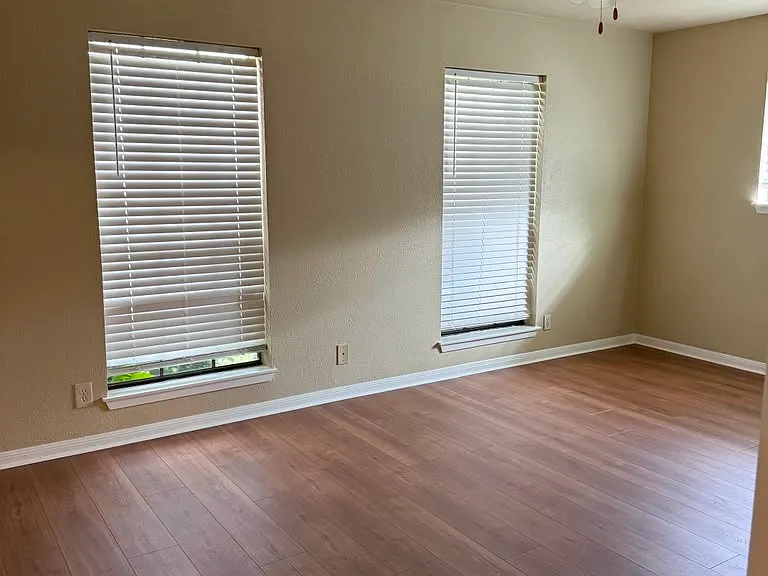 3306 Azalea Dr — Photo 5