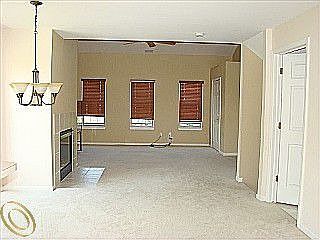 5th image of 29242 Glen Oaks Blvd W #1
